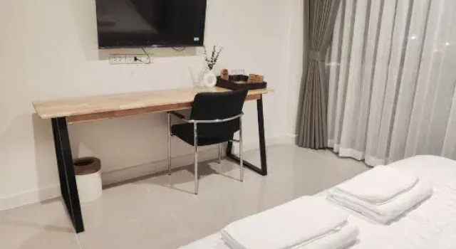 โรงแรมเดอะโอลีฟเฮ้าส์ ขอนแก่น The Olive House Hotel Khon Kaen, Varaa Hotelli Hotellit North-Eastern Thailand pysäköinnillä, Pysäköinti