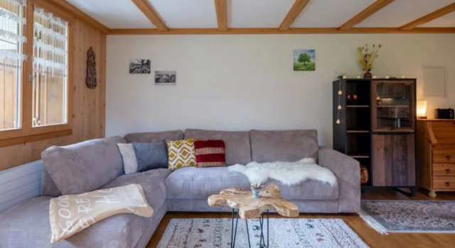 Chalet Lerchweid - 1. Stock links, Забронировать Шале Коттеджи Simmental, Коттедж