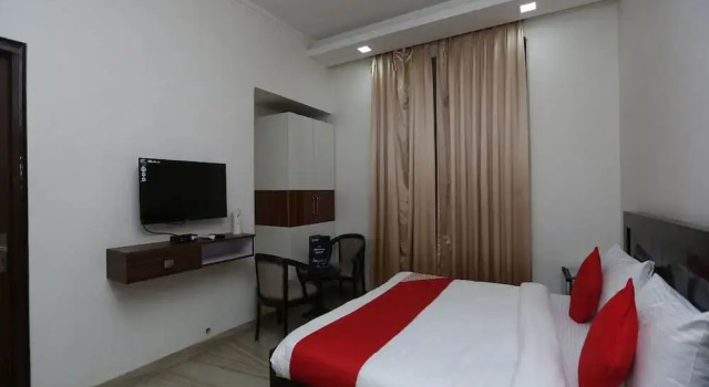 The Destiny Inn by OYO Rooms, Varaa Hotelli Gurgaon 