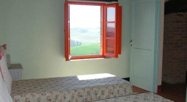 Poggio DArno, Prenota Hotel Asciano Crete Senesi