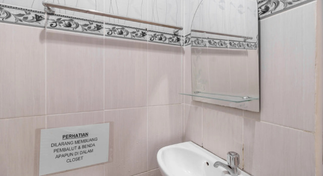 Номер Standard RedDoorz @ Jalan Jenderal Sudirman Palembang 2