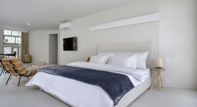 Номер Luxury Tabas Renata Building