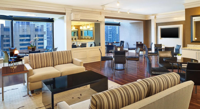 The Westin Chicago River North, Забронировать Отель Бизнес-отели Чикаго, рядом с Мемориал ветеранов Вьетнама в Чикаго, 4* 5*