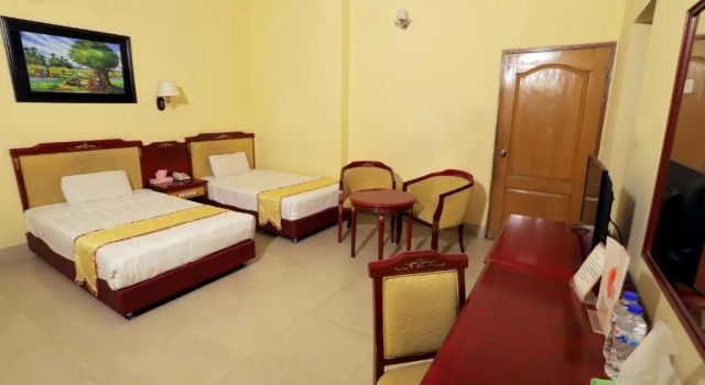 Двухместный номер Standard Hotel Metro International
