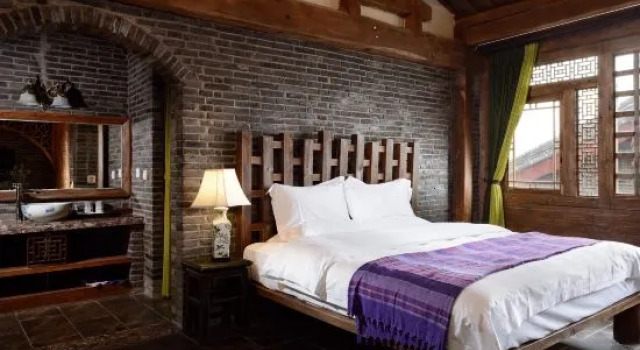 Люкс Blossom Hill Inn Lijiang Springland