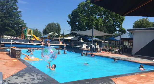 Шале Hastings TOP 10 Holiday Park