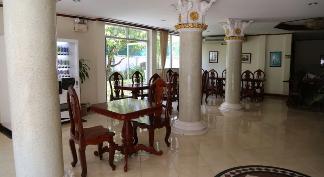 Lalco AR Hotel