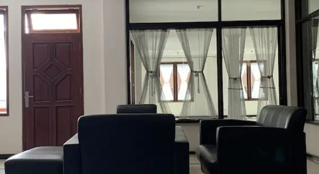 Hotel O Penginapan Mangkoe Barokah, Book Hotel Tana Paser 