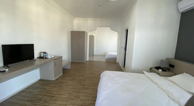 Четырёхместный номер Deluxe No57 Suites