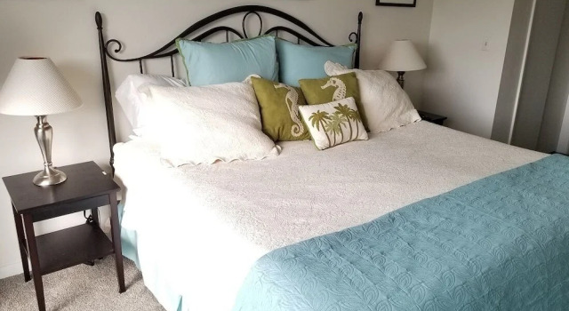 Quail Hollow A7-4U Condo