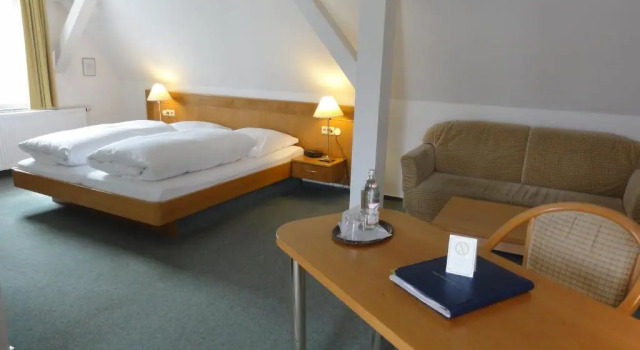 Одноместный номер Standard Hotel Württemberger Hof Garni
