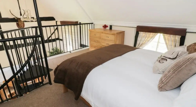 Eightlands, Buchen Sie Hotel Hampton Bishop 