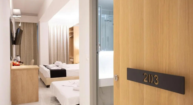 Трёхместный номер Marvel Deluxe Rooms