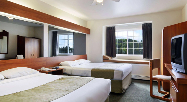 Microtel Inn & Suites by Wyndham Eagle River/Anchorage Area, Rezerwuj Hotel Eagle River Alaska