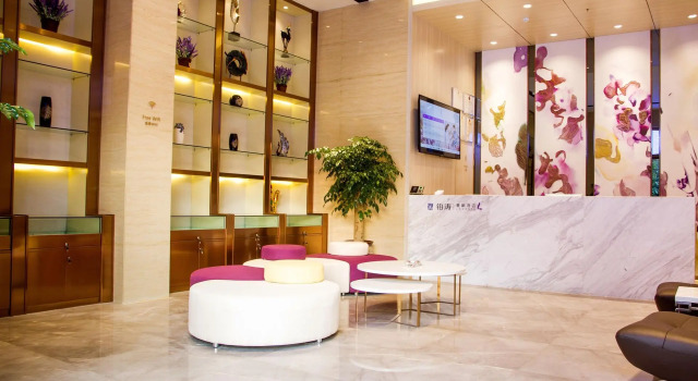 Lavande Hotel Shiyan Sanyan Branch, Prenota Hotel Hotel a Hubei con parcheggio, Parcheggio