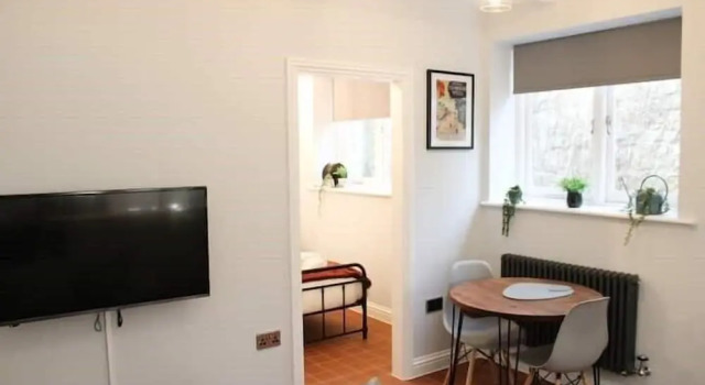 Accommodation at Salomons Estate, Забронировать Отель Роял-Танбридж-Уэллс High Weald