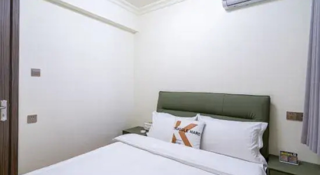 Люкс с 3 комнатами GreenTree Inn GanSu LanZhou Railway Station