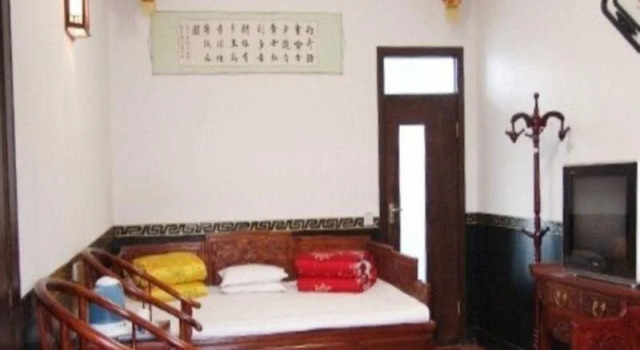 Yongshengyuan Courtyard Retro Courtyard Inn (Pingyao Ancient City Branch), Забронировать Отель Отели Пинъяо с парковкой, рядом с Ji's Old Residence, Парковка