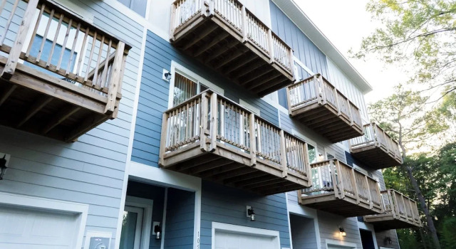 Cozy Retreat near Uptown Charlotte with Free Parking & Wi-Fi, Rezervați Hotel Charlotte Carolina de Nord