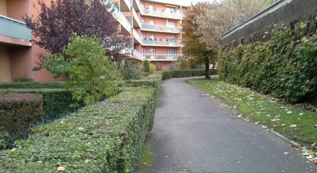 Апартаменты Appartement en résidence, Belfort centre.