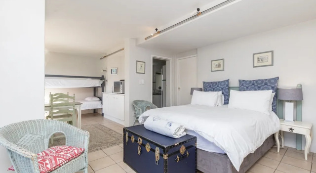 Двухместный семейный номер Standard Admiralty Bed & Breakfast