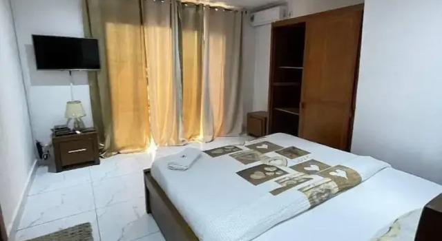Chambres Bohèmes, Boek Appartement Nangadjango Southern region