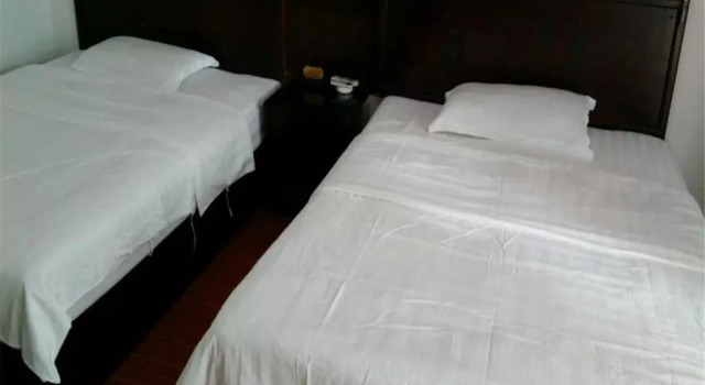 Guilin Tree Hotel, Забронировать Отель Недорогие отели Гуйлинь, рядом с Guilin Liberation Bridge Wharf, недорого