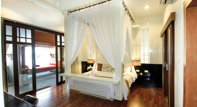 Pao Jin Poon Beach Front Villa