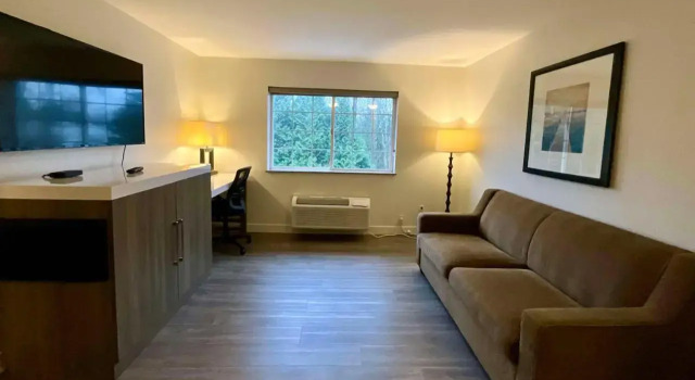 Quality Inn & Suites, Buchen Sie Hotel Kent Washington (state)