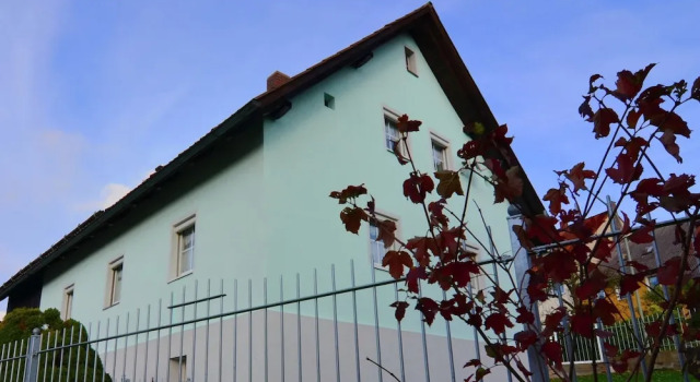 Schones Ferienhaus mit Grossem Garten bei Stadlern, Varaa Lomakoti Hotellit Baijeri pysäköinnillä, Pysäköinti