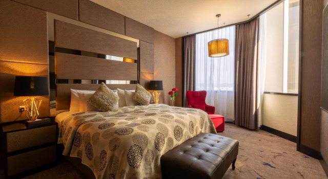 Люкс Royal New World Suites