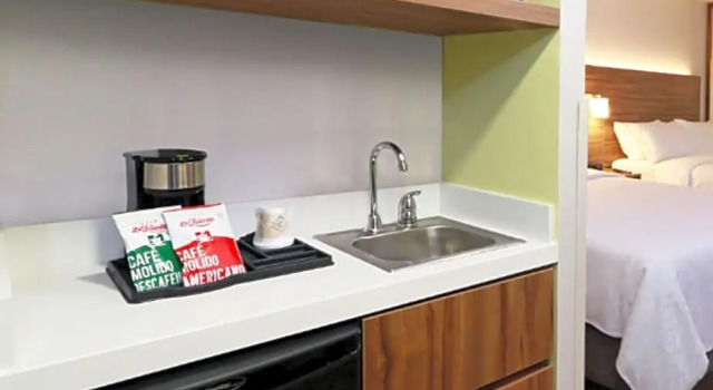 Номер Standard Holiday Inn Express & Suites - Playa del Carmen by IHG