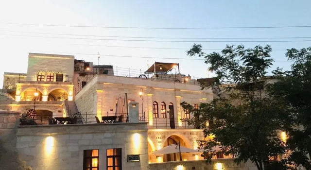 Capp Royal Cave HOTEL, Забронировать Отель Отели Ортахисар с бассейном, Бассейн