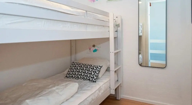 4 Star Holiday Home in Ebeltoft, Rezerwuj Dom wakacyjny Domki letniskowe w Vestjylland, Domek