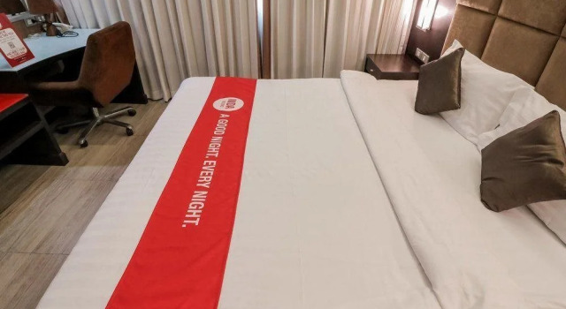Nida Rooms Queen Sukhumvit 18 Residence, Забронировать Отель Отели Бангкока с бассейном, рядом с Улица Сой Ковбой, Бассейн