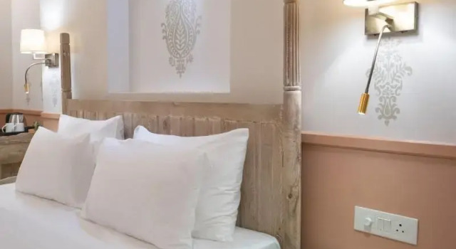 Dev Mahal - A Boutique Heritage Hotel, Забронировать Бутик-отель Отели штата Раджастхана 3 звезды, 3*