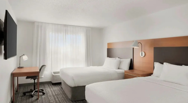 Люкс TownePlace Suites Chicago Naperville