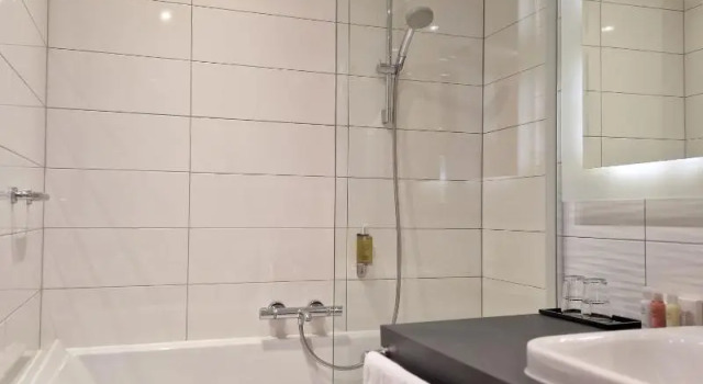 Двухместный номер Superior Warsaw Plaza Hotel