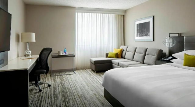 Номер Standard Marriott DFW Airport South
