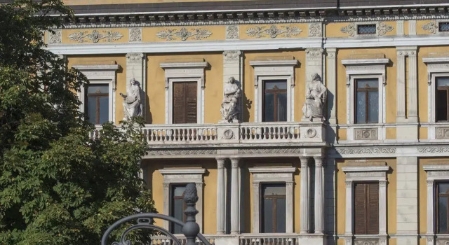 Le Saline Guest House, Забронировать Отель Отели Триеста 3 звезды, рядом с Музей  Револтелла, 3*