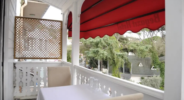 Трёхместный номер Standard с балконом Hisar Bayazit Otel