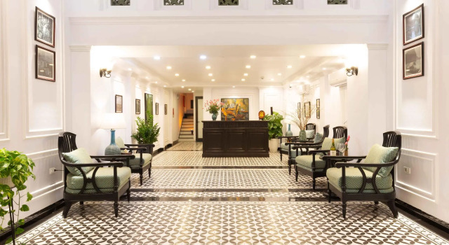 Paddy Hotel