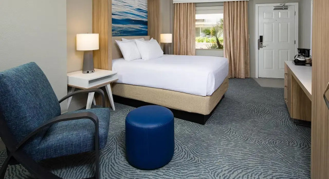 Номер Standard Crowne Plaza Melbourne-Oceanfront by IHG