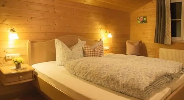 2 in Alpenrosle Modern Retreat, Varaa Hotelli Hotellit Baijeri pysäköinnillä, Pysäköinti