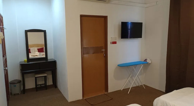 Люкс OYO 90868 Oba Hotel