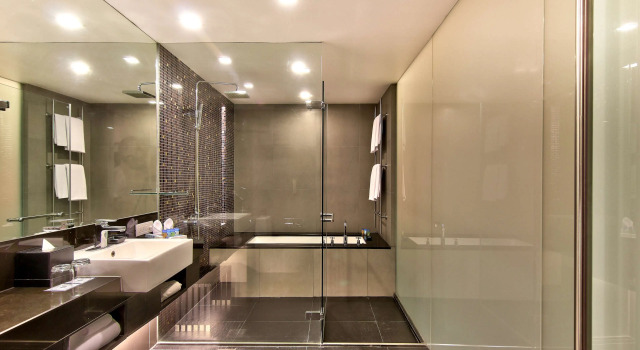 Полулюкс Park Plaza Bangkok Soi 18