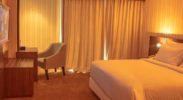 Люкс Royal Labersa Hotel & Convention Center Toba Balige