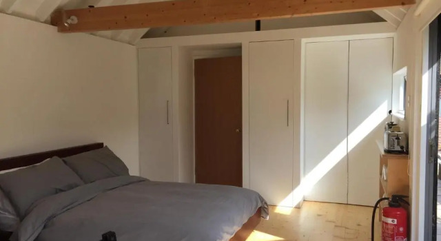 The Studio @ Aubrey Cottage, Забронировать Дом для отпуска Виллы Исторического графства Суссекса, Вилла