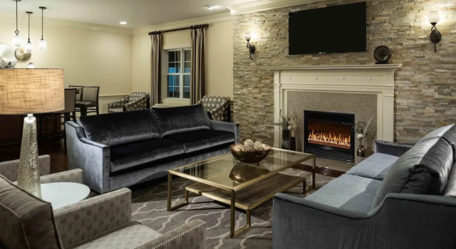 Clarion Carriage House Inn, Réserver Hôtel Sudbury Massachusetts