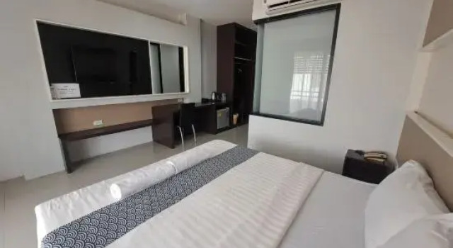 Номер Standard S-Tawan Hotel & Convention
